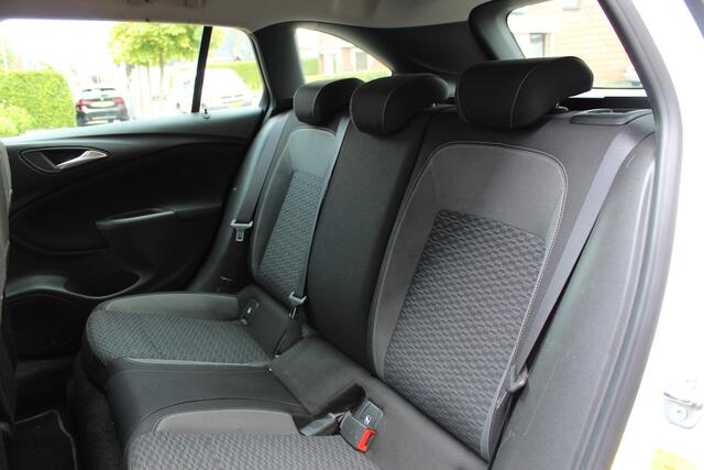 Opel ASTRA Sports Tourer 1.4 Edition | PDC-V/A | AIRCO | DAB-RADIO | CRUISE | LED | NAVIGATIE | ELEK-RAMEN | N.A.P! |