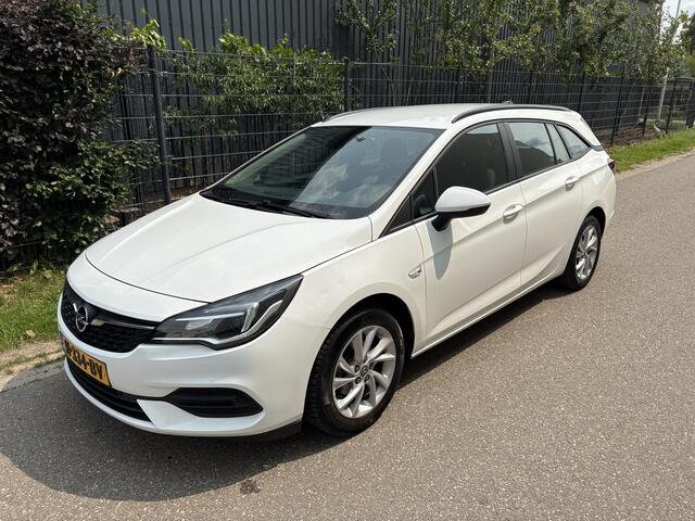 Opel ASTRA Sports Tourer 1.2 Edition / AIRCO / NAVI / CRUISE / 135dkm! NAP! / INCL BTW