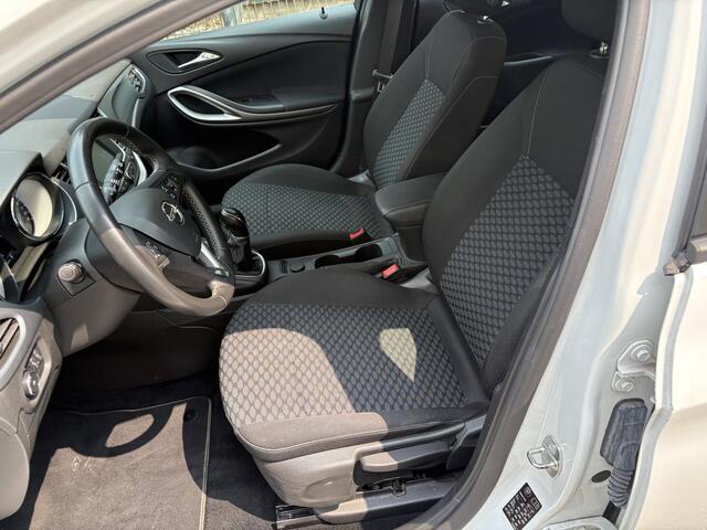 Opel ASTRA Sports Tourer 1.2 Edition / AIRCO / NAVI / CRUISE / 135dkm! NAP! / INCL BTW