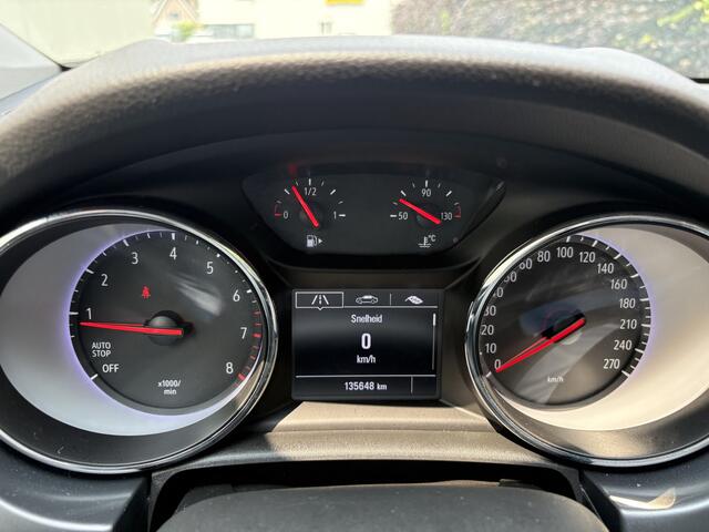 Opel ASTRA Sports Tourer 1.2 Edition / AIRCO / NAVI / CRUISE / 135dkm! NAP! / INCL BTW