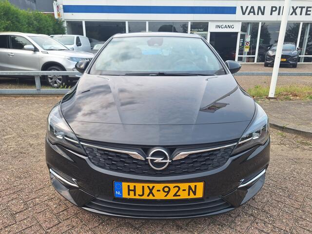 Opel ASTRA 1.2 Edition 130PK
