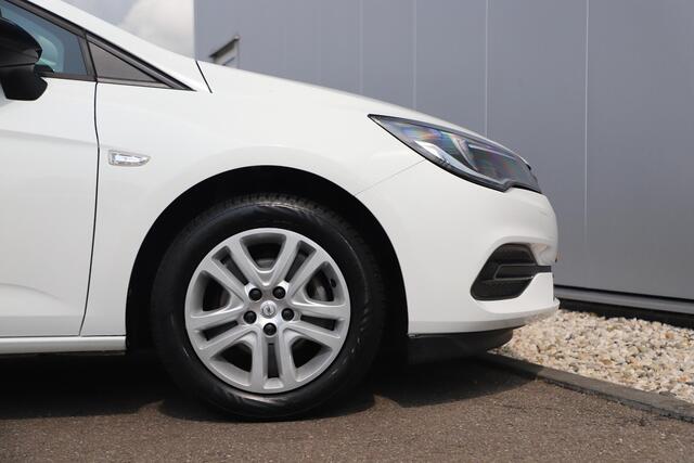 Opel ASTRA Sports Tourer 1.2 Edition 110PK Navigatie Carplay Android Airco Cruise Bluetooth Parkeersensor
