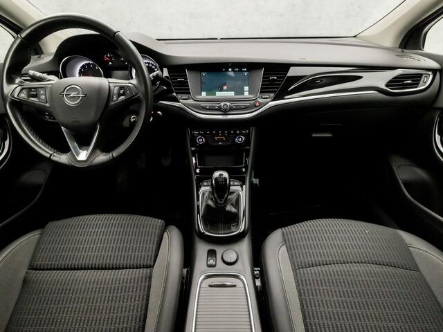 Opel ASTRA Sports Tourer 1.2 Design & Tech (APPLE CARPLAY, GROOT NAVI, CAMERA, ADAPTIVE CRUISE, LEDER, GETINT GLAS, SPORTSTOELEN, LED KOPLAMPEN, CRUISE, PARKEERSENSOREN, NIEUWE APK, NIEUWSTAAT)