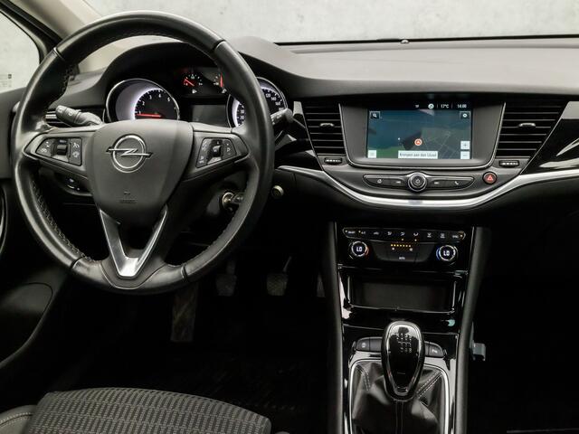 Opel ASTRA Sports Tourer 1.2 Design & Tech (APPLE CARPLAY, GROOT NAVI, CAMERA, ADAPTIVE CRUISE, LEDER, GETINT GLAS, SPORTSTOELEN, LED KOPLAMPEN, CRUISE, PARKEERSENSOREN, NIEUWE APK, NIEUWSTAAT)