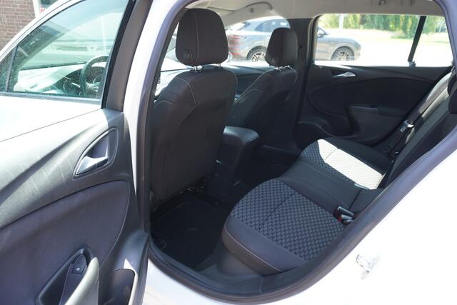 Opel ASTRA Sports Tourer 1.0 Turbo Business+ CRUISE NAVI