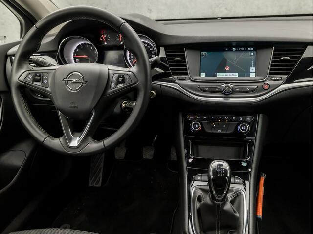 Opel ASTRA Sports Tourer 1.2 Design & Tech (APPLE CARPLAY, NAVIGATIE, CAMERA, LEDER, GETINT GLAS, SPORTSTOELEN, PARKEERSENSOREN, NIEUWE APK, CRUISE, NIEUWSTAAT)