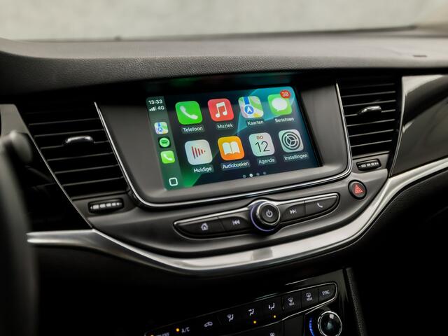 Opel ASTRA Sports Tourer 1.2 Design & Tech (APPLE CARPLAY, NAVIGATIE, CAMERA, LEDER, GETINT GLAS, SPORTSTOELEN, PARKEERSENSOREN, NIEUWE APK, CRUISE, NIEUWSTAAT)