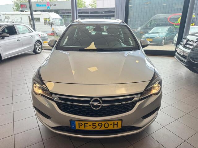 Opel ASTRA 1.6 CDTI Online Ed. CARPLAY TREKHAAK APK 6-26 BJ 2017 !!!