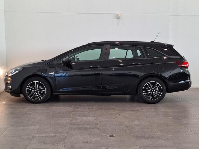 Opel ASTRA Sports Tourer 1.2 Business Edition | Trekhaak | Navigatie | Climate Control | Cruise Control | Lichmtalen velgen 16" | Apple Carplay/Android Auto