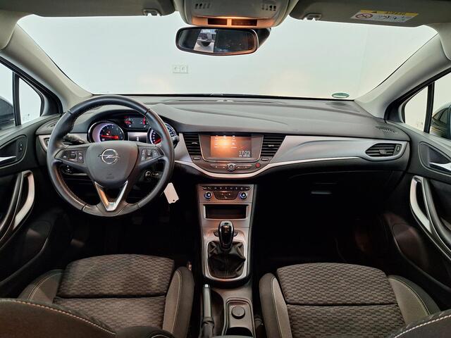 Opel ASTRA Sports Tourer 1.2 Business Edition | Trekhaak | Navigatie | Climate Control | Cruise Control | Lichmtalen velgen 16" | Apple Carplay/Android Auto