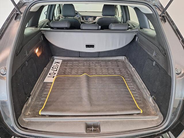Opel ASTRA Sports Tourer 1.2 Business Edition | Trekhaak | Navigatie | Climate Control | Cruise Control | Lichmtalen velgen 16" | Apple Carplay/Android Auto