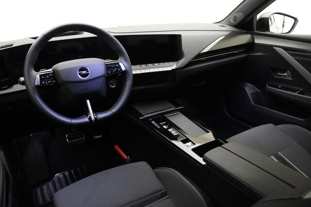 Opel ASTRA Sports Tourer 1.2 Turbo Hybrid GS Apple Carplay/Android Auto | Blackpack | Stoelverwarming/Stuurverwarming | AGR Comfortstoel | Climate Control | Parkeersensoren V+A | Parkeercamera V+A |