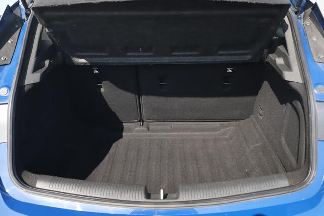 Opel ASTRA 1.2 Business Edition 110PK Navigatie Carplay Android Bluetooth Airco Cruise Control
