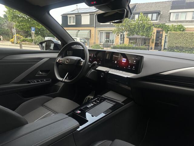 Opel ASTRA Sports Tourer 1.6 Turbo Plug In Hybrid GS Stoel+stuurverwarming/360 Camera/Black pak.