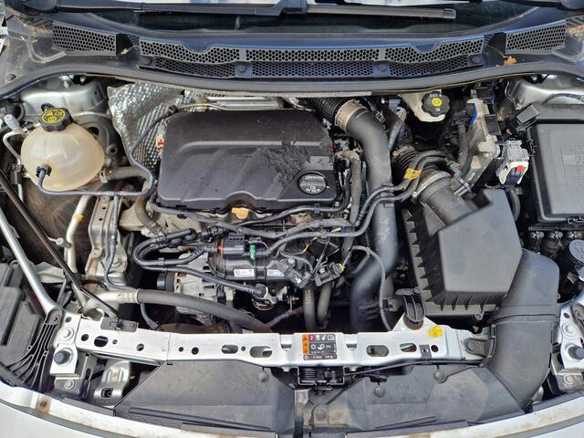 Opel ASTRA 1.2 Elegance | Nieuw Binnen! | DAB | Stoelverwarming | Stuurverwarming