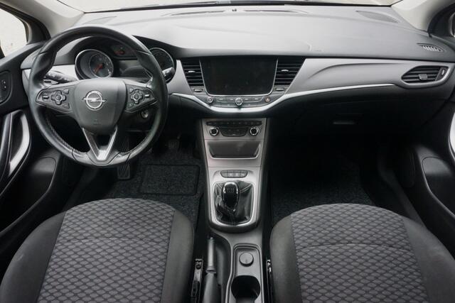 Opel ASTRA 1.4 Edition Navi/Trekhaak!