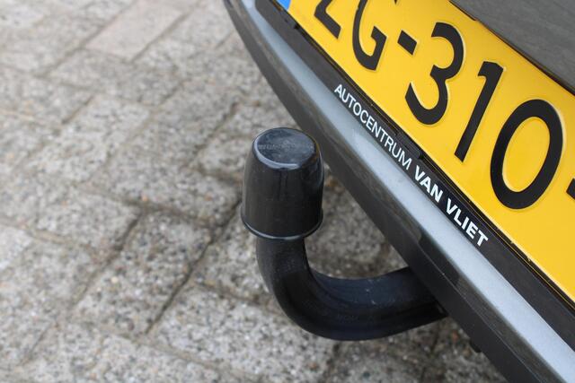 Opel ASTRA 1.4 Turbo Innovation | 150 PK | TREKHAAK | NAVIGATIE |