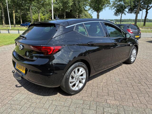 Opel ASTRA 1.2 Turbo Elegance 5 Deurs | Climate control | Stoelverwarming | AGR | Navigatie | Elektrisch Pakket | Afneembare Trekhaak
