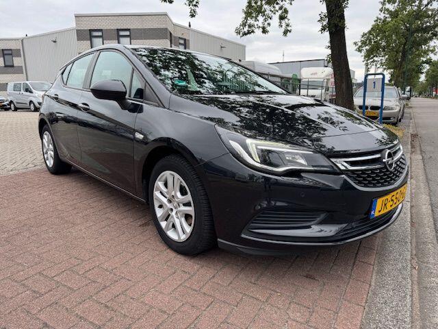 Opel ASTRA 1.0 5deurs Edition Airco/ECC,Cruisecontrol,Navigatie