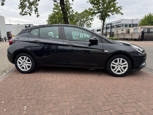 Opel ASTRA 1.0 5deurs Edition Airco/ECC,Cruisecontrol,Navigatie