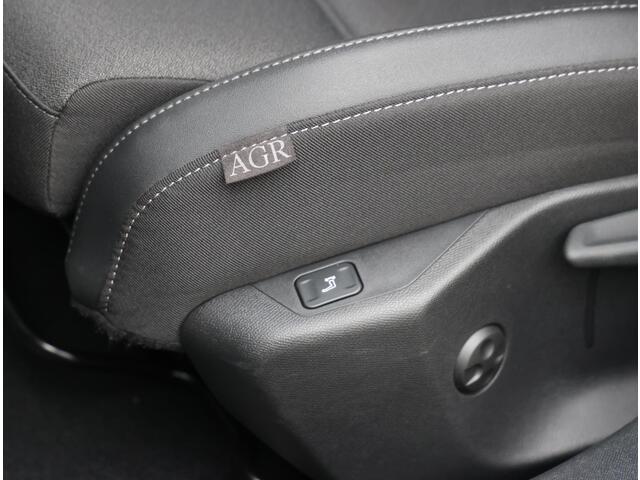 Opel ASTRA 1.2 130PK GS Line | AUTOMAAT | AppleCarPlay/AndroidAuto | 360° Camera | Keyless entry & Start | Stoel/Stuur verwarmd | AGR Bestuurdersstoel | Adaptive CruiseControl | Black Edition! |