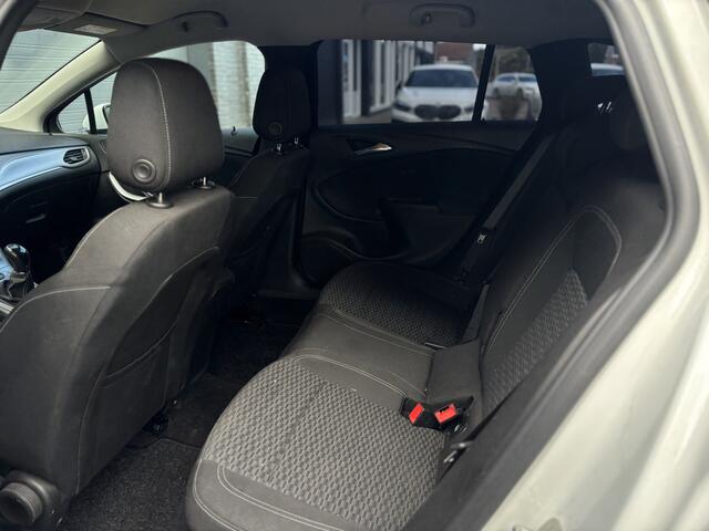 Opel ASTRA Sports Tourer 1.0 Turbo Online Edition | Camera | PDC V & A | Apple Carplay | NAVI | BTW AUTO