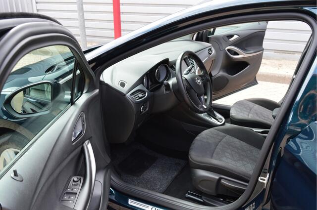 Opel ASTRA Sports Tourer 1.4 Turbo 120 Jaar Edition O.a: Navi, Clima, Cruise, PDC, Carplay, Rijklaar, Etc. All-in prijs!