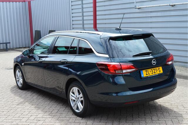 Opel ASTRA Sports Tourer 1.4 Turbo 120 Jaar Edition O.a: Navi, Clima, Cruise, PDC, Carplay, Rijklaar, Etc. All-in prijs!