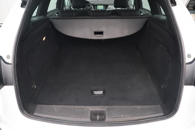 Opel ASTRA Sports Tourer 1.2 Business Edition 110PK Trekhaak Navigatie Carplay Android Clima Cruise Control