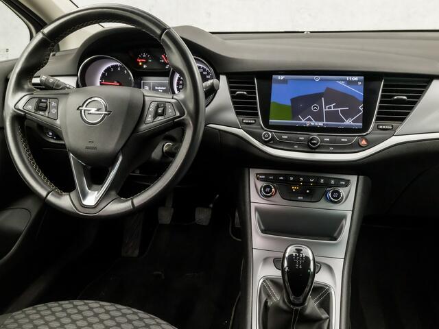 Opel ASTRA Sports Tourer 1.0 Online Edition (APPLE CARPLAY, NAVIGATIE, TREKHAAK, GETINT GLAS, CHROOM PAKKET, XENON, SPORTSTOELEN, BLUETOOTH, CRUISE CONTROL, NIEUWSTAAT)