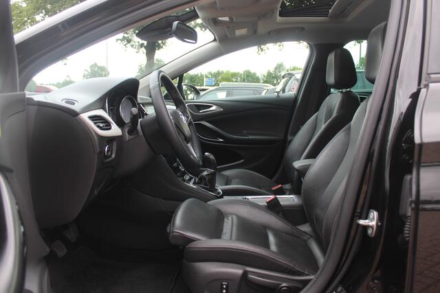 Opel ASTRA 1.0 Innovation / Schuifdak / Leder / Navigatie / 17'' / Keyless / Stuurverwarming / Stoelverwarming 4x / DAB / Cruise Control