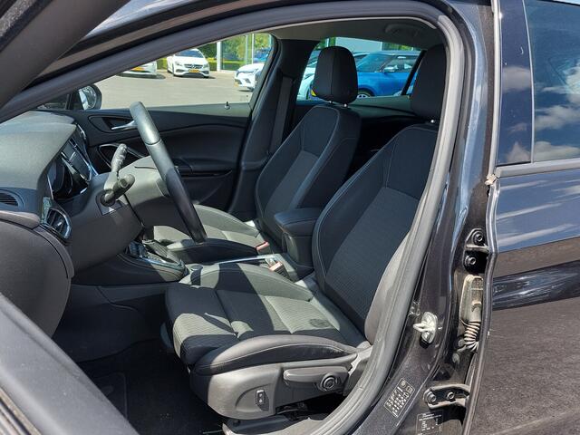 Opel ASTRA 1.4 Turbo 150pk Automaat Innovation | 1ste Eigenaar | Navi | Apple Carplay+Android Auto | Clima | Cruise | Keyless Entry | Pdc V+A+Assist+Camera | Dodehoek+Rijstrooksensor | 17''lm
