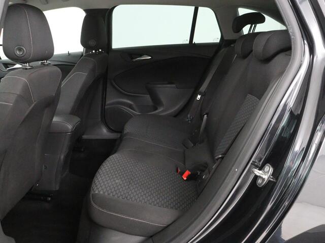 Opel ASTRA 1.4 Turbo Edition | 150pk | Carplay | Climate control | Cruise control | Bluetooth | Mistlampen | LED