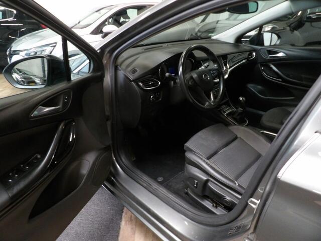 Opel ASTRA 1.2 TURBO - navigatie - camera - cruise - nette staat