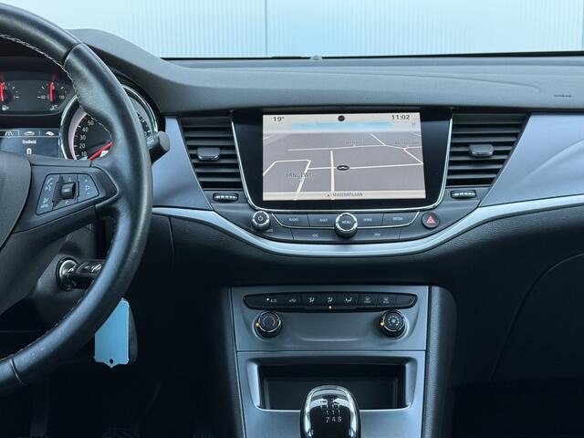 Opel ASTRA 1.4 Turbo Black Edition Carplay/Airco/17inch.
