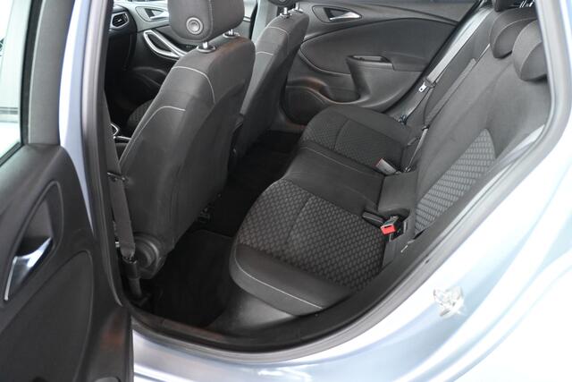 Opel ASTRA Sports Tourer 1.0 Online Edition Airco Cruise control Navigatie Camera 100% Onderhouden Inruil Mogelijk!