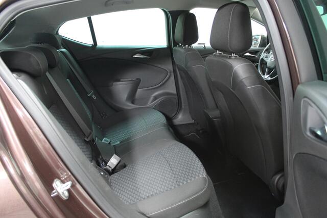 Opel ASTRA 1.0 Innovation | Stoel+Stuur verwarming | Trekhaak | Adaptive Cruise