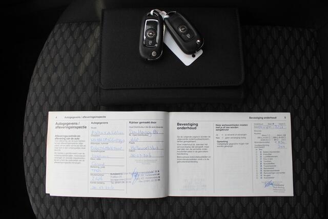 Opel ASTRA 1.0 Edition *meeneemprijs*APK t/m 13-05-2026/AUTOMAAT/Cruise control/Lane assist/Airco/Parkeersensoren rondom/Multifunctioneel stuurwiel/Spraakbediening/Bluetooth.