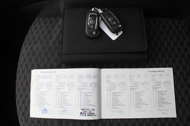 Opel ASTRA 1.0 Edition *meeneemprijs*APK t/m 13-05-2026/AUTOMAAT/Cruise control/Lane assist/Airco/Parkeersensoren rondom/Multifunctioneel stuurwiel/Spraakbediening/Bluetooth.