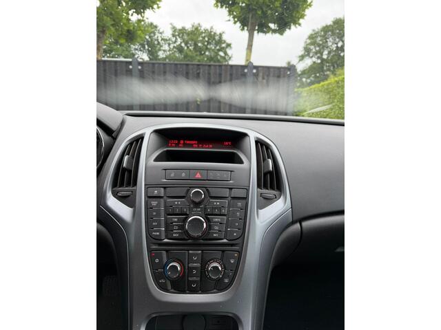 Opel ASTRA Sports Tourer 1.4 Trekhaak