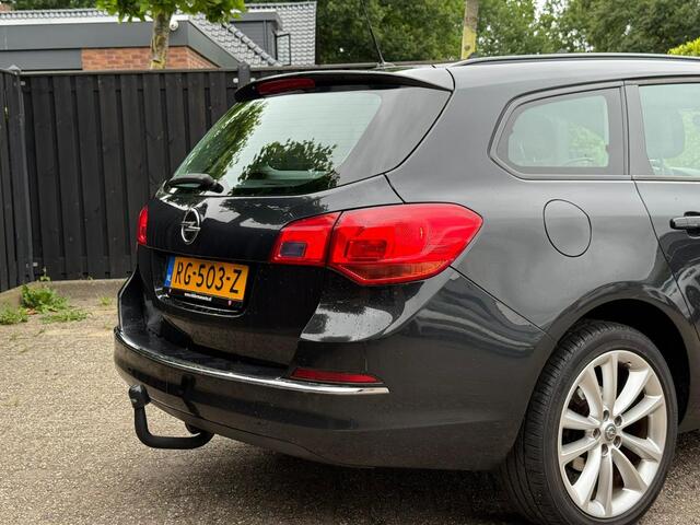 Opel ASTRA Sports Tourer 1.4 Trekhaak