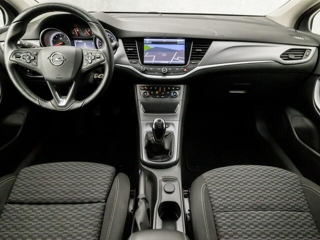 Opel ASTRA 1.4 Turbo (APPLE CARPLAY, GROOT NAVI, STUUR/STOELVERWARMING, ADAPTIVE CRUISE, GETINT GLAS, SPORTSTOELEN, PARKEERSENSOREN, LM VELGEN, NIEUWE APK, NIEUWSTAAT)