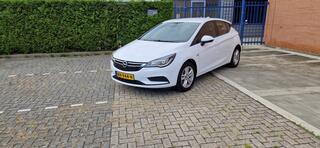 opel-astra-1.4-online-ed.-automaat