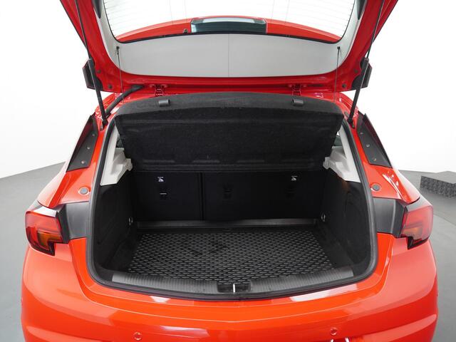 Opel ASTRA 1.0 105pk Edition Automaat - Trekhaak - Parkeersensoren A