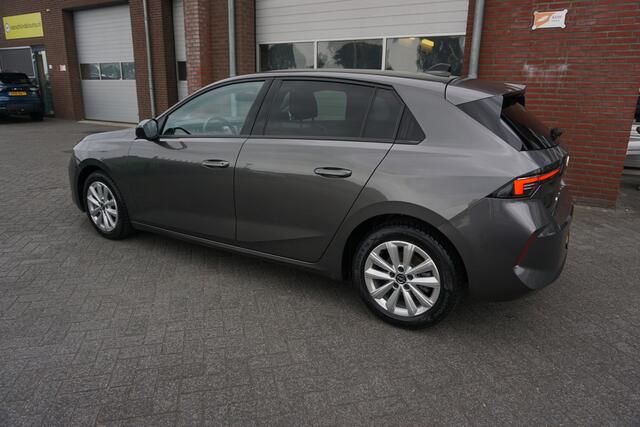 Opel ASTRA 1.2 BUSINESS ELEGANCE LUXE AUTOMAAT CAMERA ANDROID-APPLECARPLAY NAVIGATIE FULL LED ADAPTIEVE CRUISE STOEL+STUURVERWARMING ECC AIRCO BLUETOOTH PDC V+A ENZ...