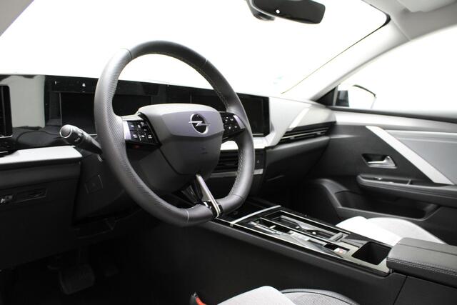 Opel ASTRA 1.2 Business Elegance | Automaat | afn. trekhaak | Camera + PDC v&a / AGR Stoelen / Keyless / Carplay / Navi / Blind Spot
