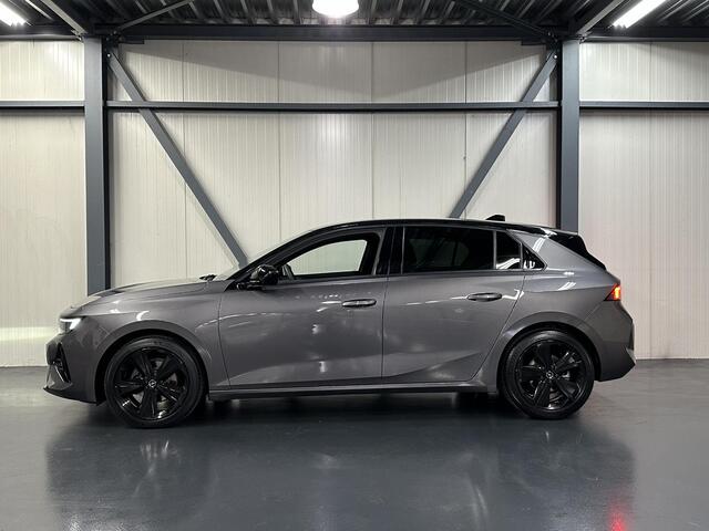 Opel ASTRA 1.2 130PK Turbo GS | AppleCarPlay/AndroidAuto | 360° Camera | Navigatie | Stoel/Stuur verwarmd | AGR Bestuurdersstoel | Adaptive CruiseControl | Two-Tone | Privacy Glass | Isofix |