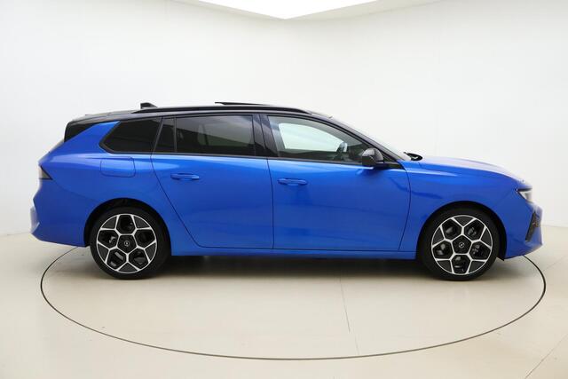 Opel ASTRA Sports Tourer 1.2 Turbo 130pk Automaat GS | Alcantara | Adapt. Cruise control | Head up display | Navigatie | Panoramadak | Elektrische achterklep | Trekhaak