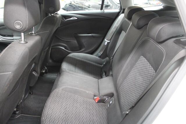 Opel ASTRA Sports Tourer 1.0 Business Executive Airco, Cruise control, NAP