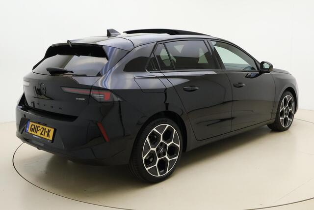 Opel ASTRA 1.2 Turbo Hybrid Ultimate 136pk | Climate Control | Alcantara Bekleding | Stoel-Stuur-Voorruitverwarming | Panoramadak | Camera | Cruise Control Adaptief
